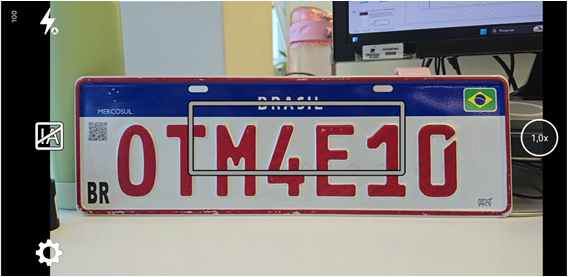 Placa de computador com texto preto sobre fundo branco

O conteúdo gerado por IA pode estar incorreto.